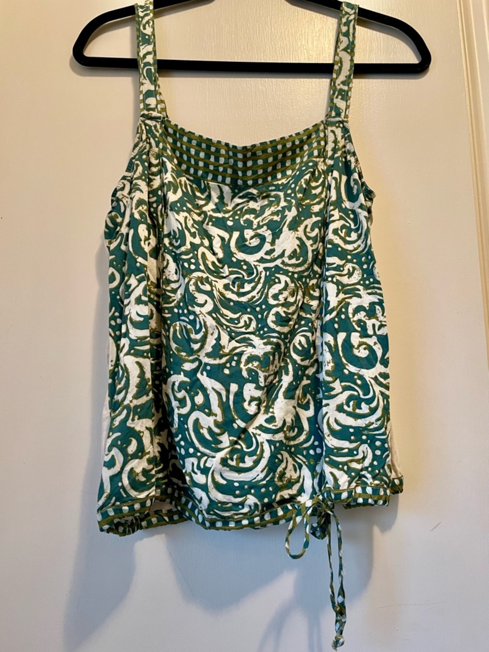 Green & White Printed Tie-Hem Camisole